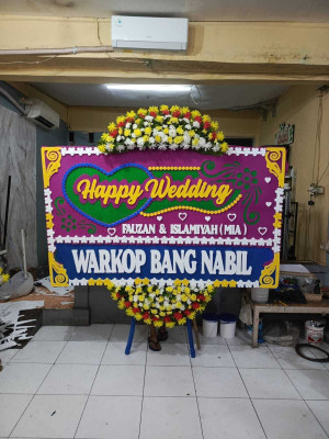 Papan Bunga Kuningan Timur