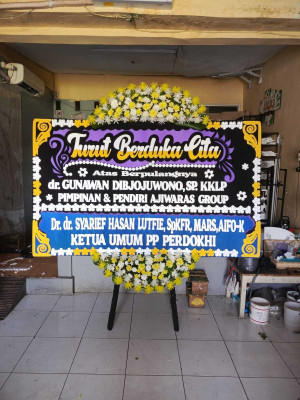 Papan Bunga Kuningan Timur